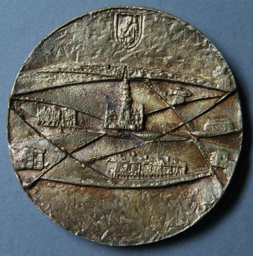Medal 190.jpg
